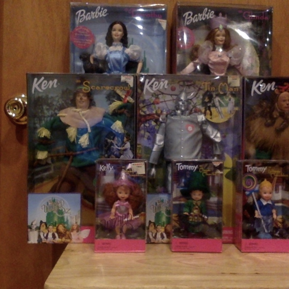 Wizard of Oz Barbie Set of 8 from 1999